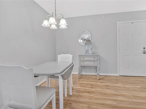 3rd image of 8851 Colonnades CT W #134