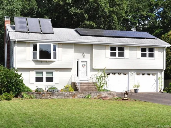 21 Broadleaf Circle, Windsor, CT 06095