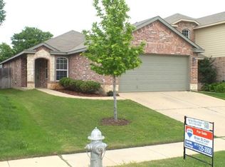 5724 Parkview Hills Ln, Fort Worth, TX 76179