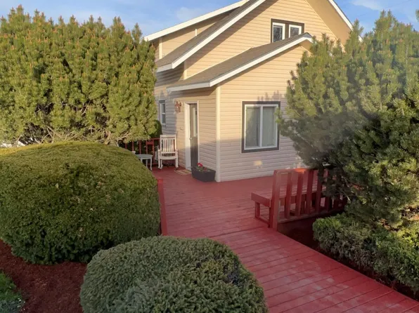 202 N High St, Uniontown, WA 99179