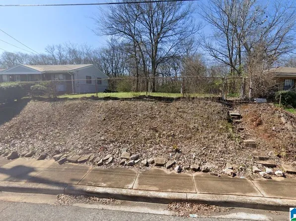 1718 32nd St N #16, Birmingham, AL 35234