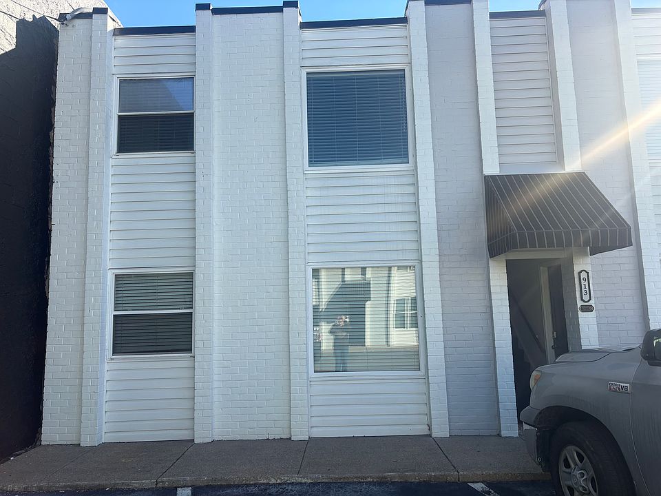 1st image of 913 Pacific Ave #A
