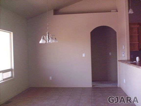 5th image of 3153 Maiah Ct