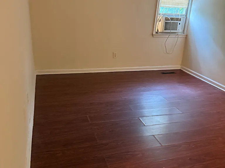 5611 The Alameda #A — Photo 15