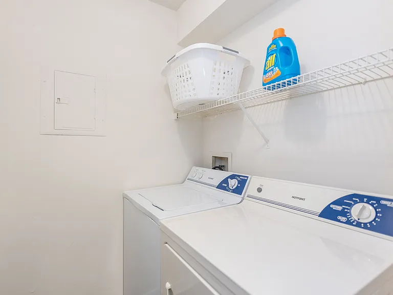 Wilde Lake Apartments — Photo 24