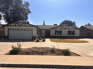 703 W Dorothea Ave, Visalia, CA 93277