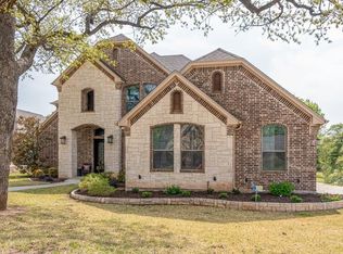 1404 Briar Crossing Dr, Decatur, TX 76234