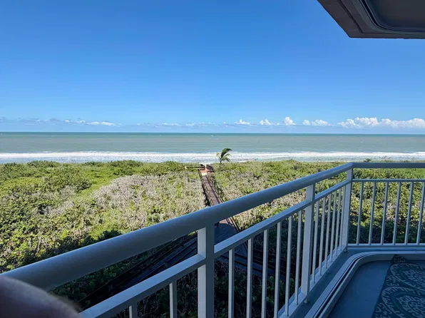 3870 N Highway A1a APT 401, Hutchinson Island, FL 34949