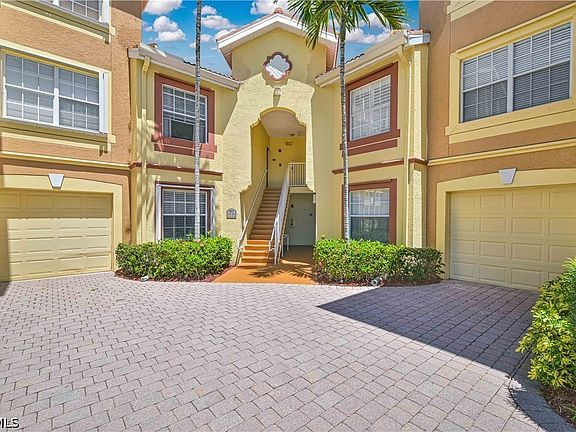 2nd image of 15630 Ocean Walk Cir APT 111