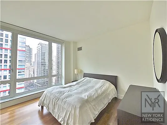 Rented by New York Residence | media 24