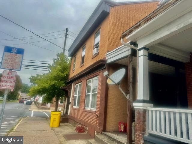 1st image of 103 Parkway & Union St