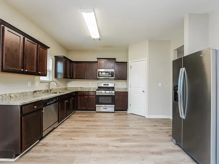 3458 Sandstone Trl SE — Photo 7