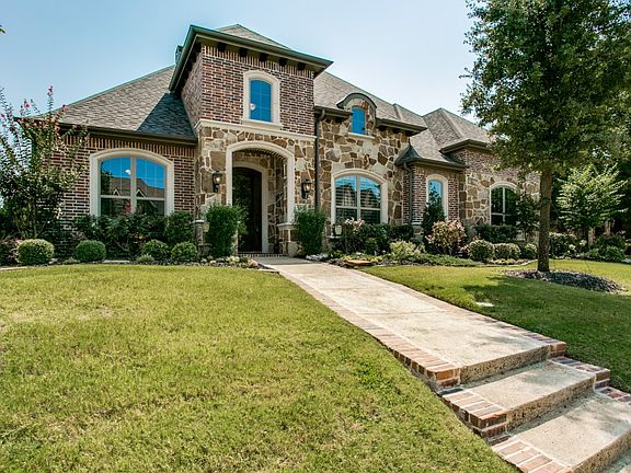 2nd image of 509 Harmony Ln