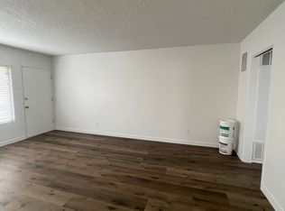 351.5 S Manhattan Pl #29, Los Angeles, CA 90038