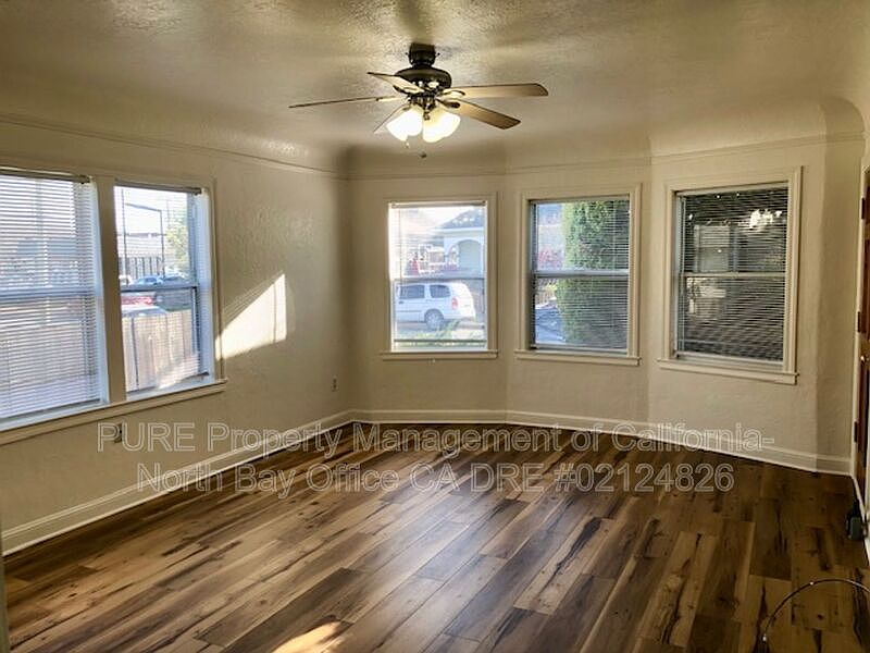 1st image of 235 Wilson St