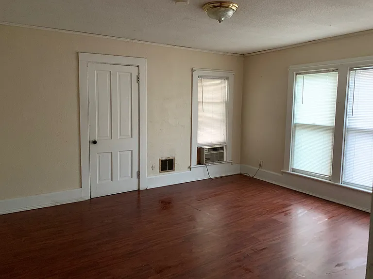 140 Linwood Ave #3 — Photo 6