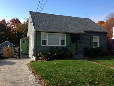 136 Fenner Ave, Middletown, RI, 02842