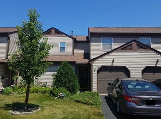 515 Nebraska Cir, Carol Stream, IL 60188