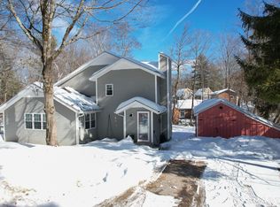 28 Davis Road, New Hartford, CT 06057