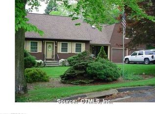 411 Smith Rd, Thomaston, CT 06787