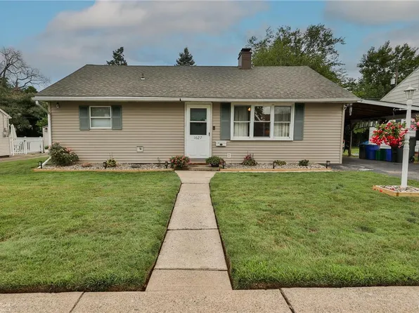 1627 Lansdale Ave, Bethlehem, PA 18017