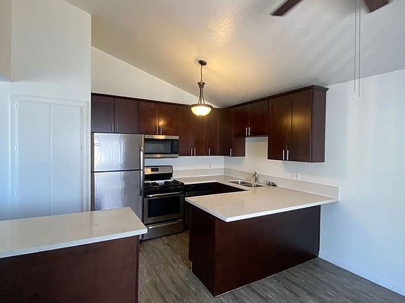 5th image of 5112 Pearce Dr #3