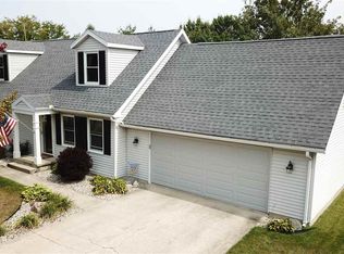 1561 Avon Pl, Huntington, IN 46750