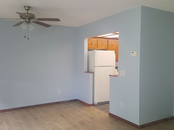 3rd image of 1340 68th Ln N
