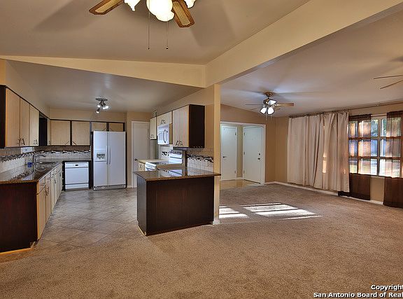 5th image of 110 Lemonwood Ave