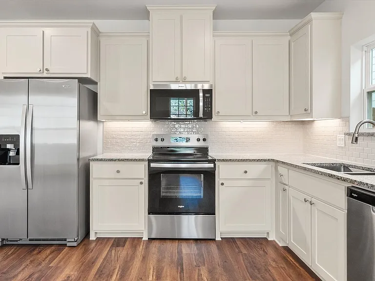 506 E Kimball St #2 — Photo 10