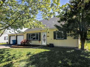 733 Eagle Creek Rd, Valparaiso, IN 46385