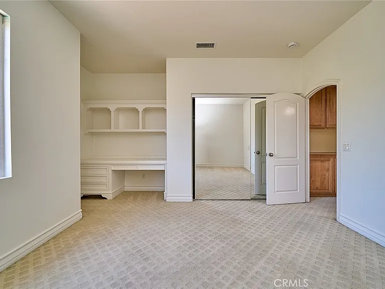 7870 Sanctuary — Photo 30