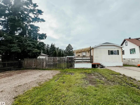 4912 52nd St, Parkland County, AB T0E 0S0