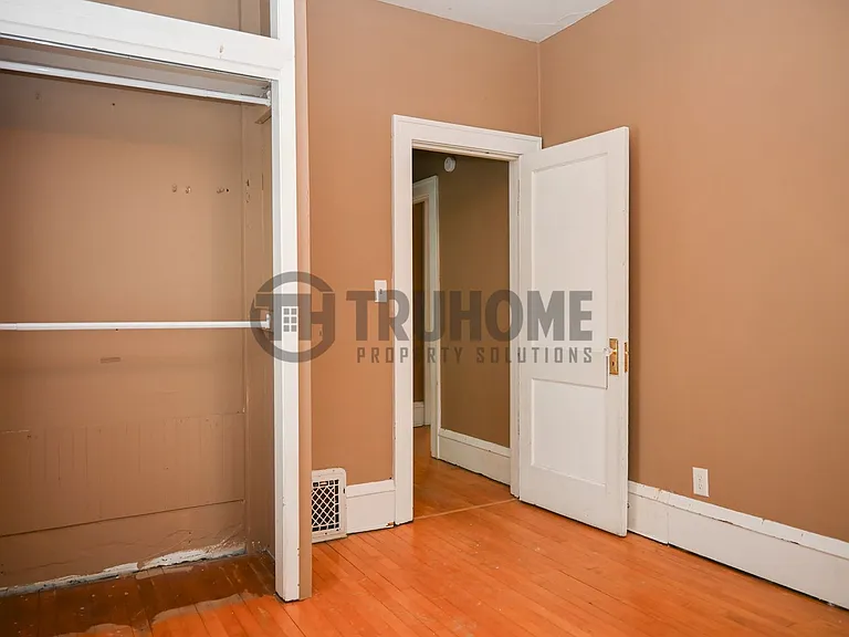 520 N 7th St — Photo 7