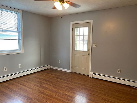 3rd image of 78 S Bow St Floor 1