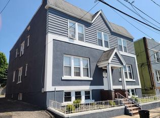 14 Pershing Pl APT 1, North Arlington, NJ 07031