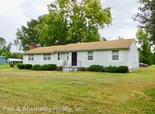 10614 County Dr, Disputanta, VA 23842
