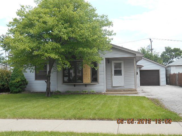 1st image of 8131 S Sayre Ave