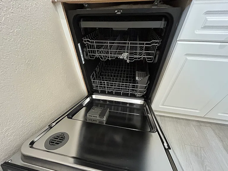 4221 W Spruce St #1410 — Photo 13