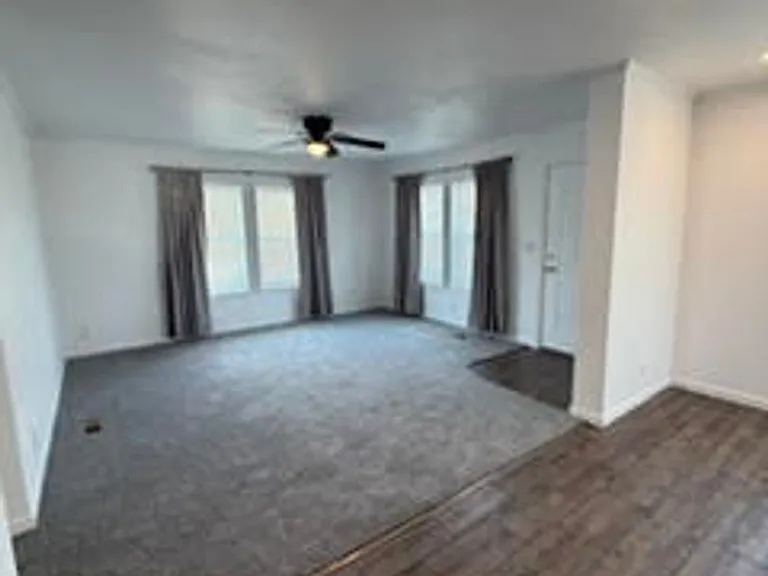 208 Onandaga Ave — Photo 2