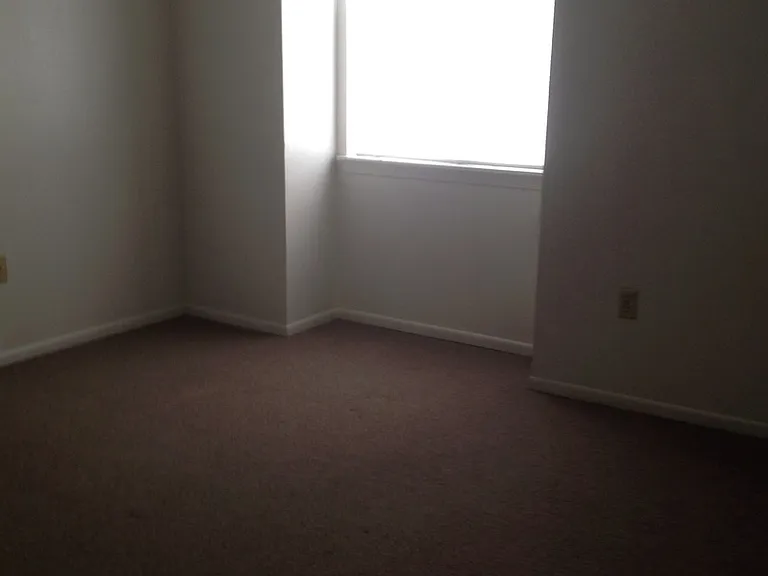 1855 Jasper Ave — Photo 14