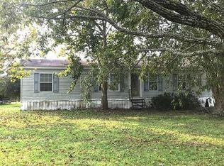 542 Hall Rd, Dothan, AL 36301