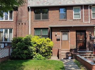 82-57 167th St, Jamaica, NY 11432