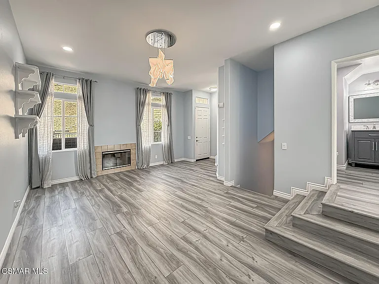 391 Westlake Vista Ln — Photo 6