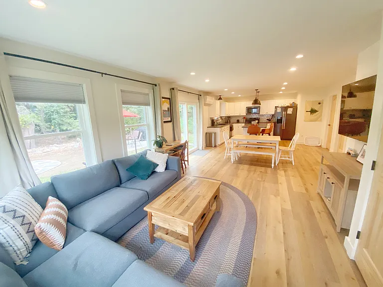 46 Aster Ln — Photo 4
