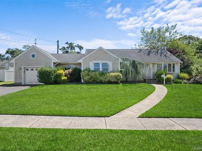 2986 Valley Road, Wantagh, NY, 11793