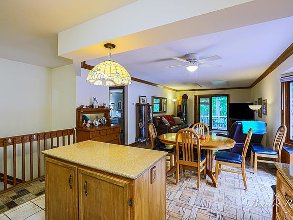 4th image of 11307 Whispering Creek Dr