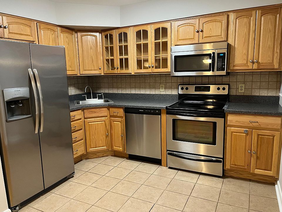 beautiful, open kitchen