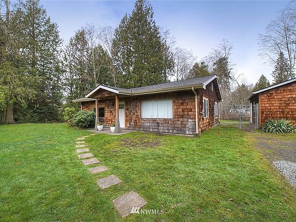 2nd image of 12432 NE Philip Dr
