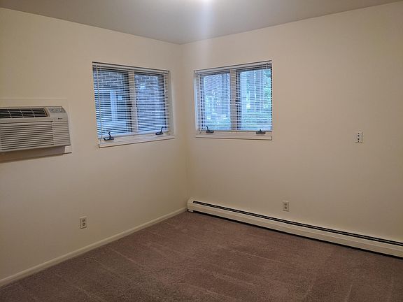 4th image of 615 Douglas Ave APT E1-4